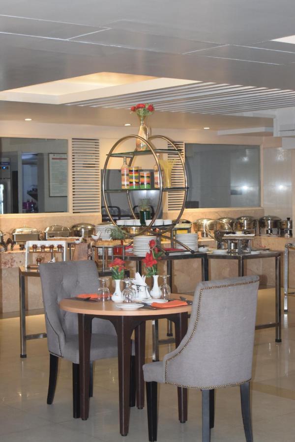 Momo Inn Bogra ภายนอก รูปภาพ